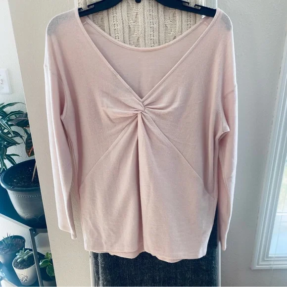 Banana Republic Top - Picture 3 of 5